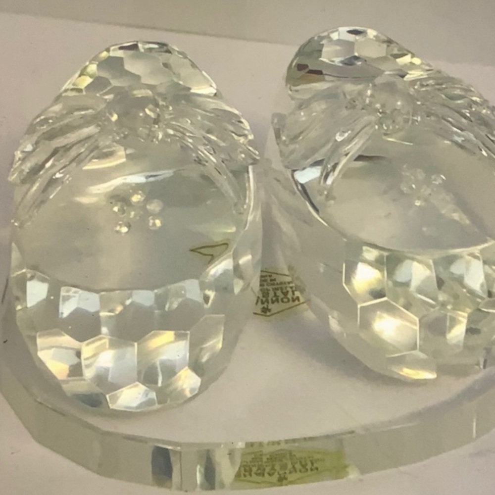 BABY CRYSTAL BOOTIES SCULPTURE SHANNON CRYSTAL BY GODINGER NIB